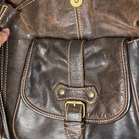 Vintage oversized leather backpack (1980’s) - Picture 13 of 16